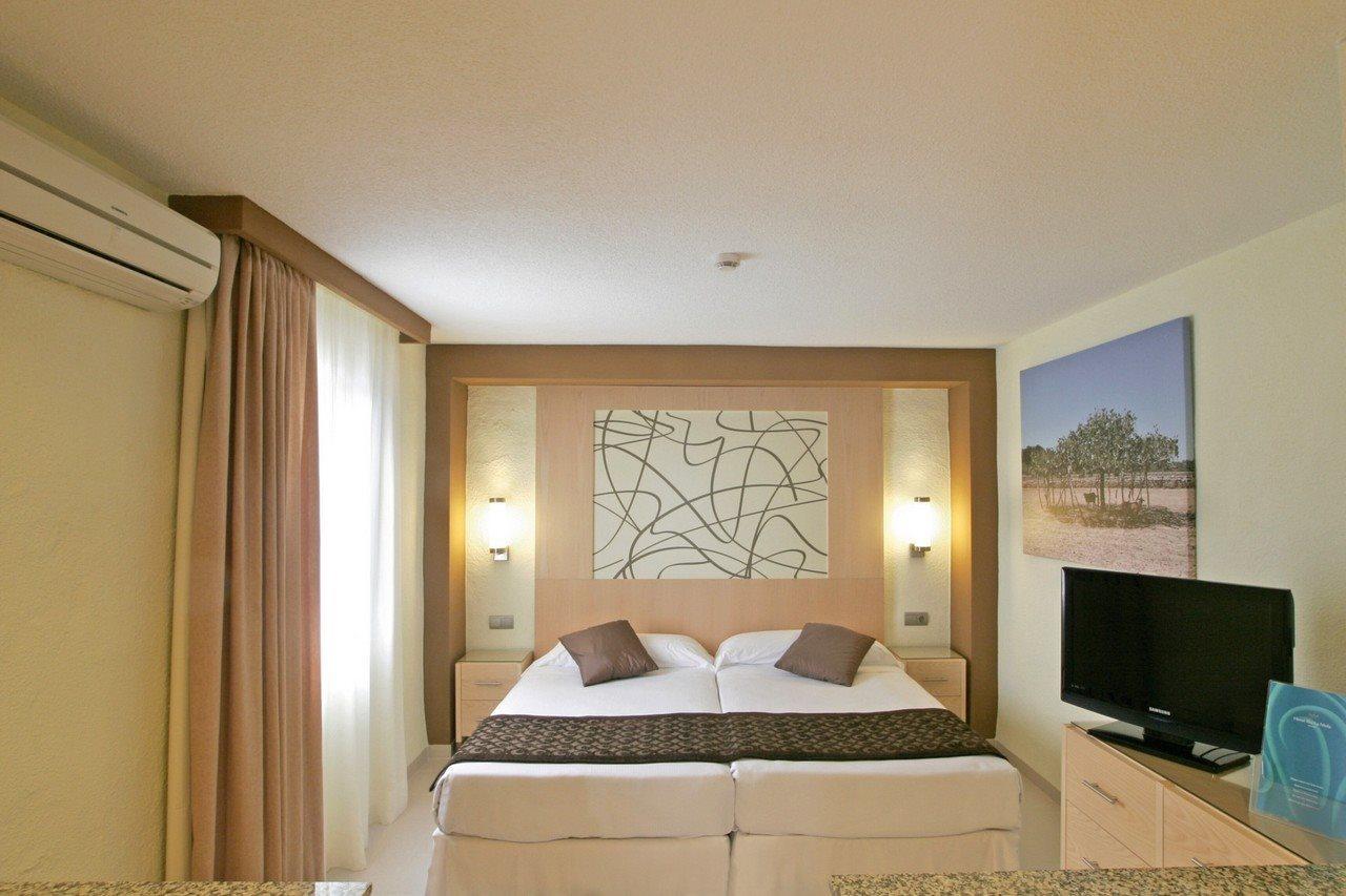 Riu La Mola Hotel ปลายามิจอร์น ภายนอก รูปภาพ