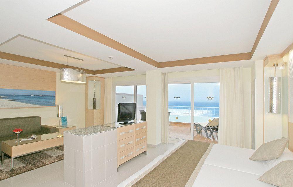 Riu La Mola Hotel ปลายามิจอร์น ภายนอก รูปภาพ