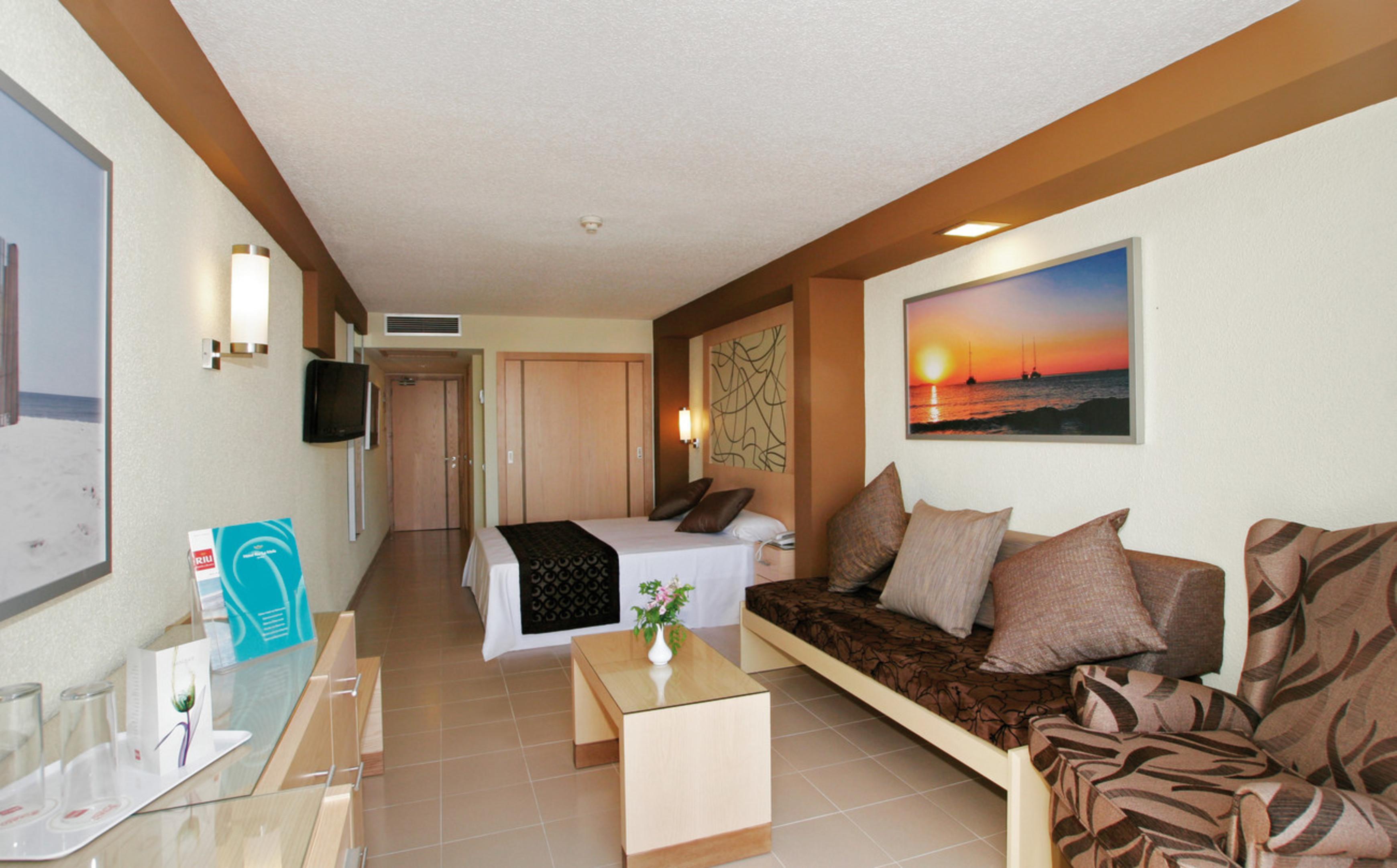 Riu La Mola Hotel ปลายามิจอร์น ภายนอก รูปภาพ
